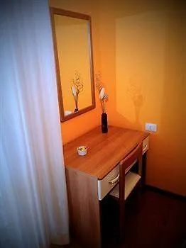 Velus Civitanova Marche