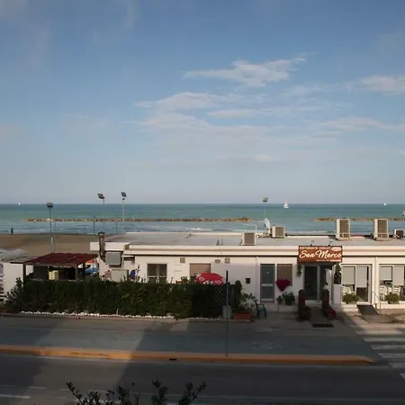 Hotel Velus Civitanova Marche