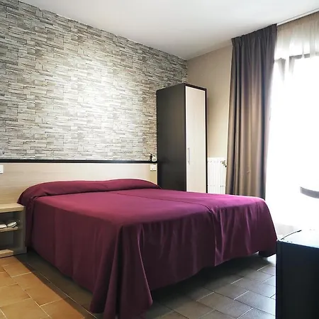 Hotel Velus 3*