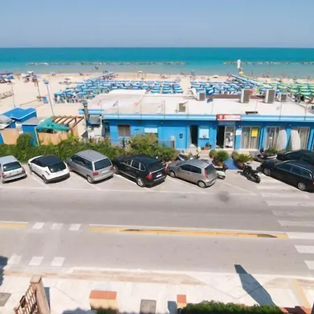 Hotel Velus Civitanova Marche