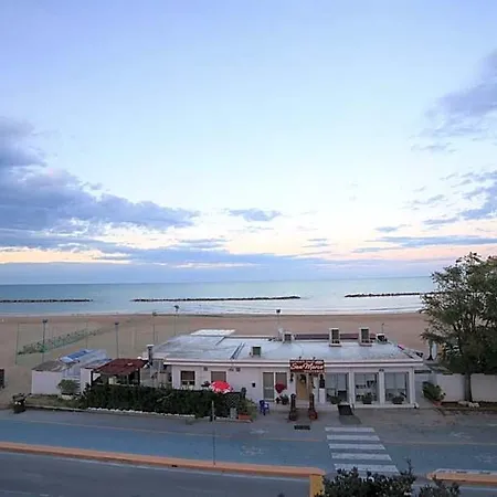 Velus Civitanova Marche