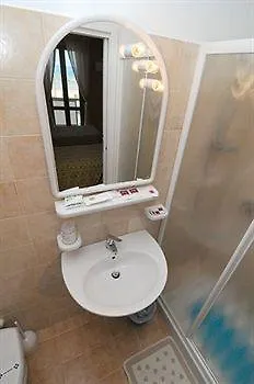 Hotel Velus 3*