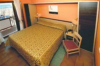Hotel Velus 3*