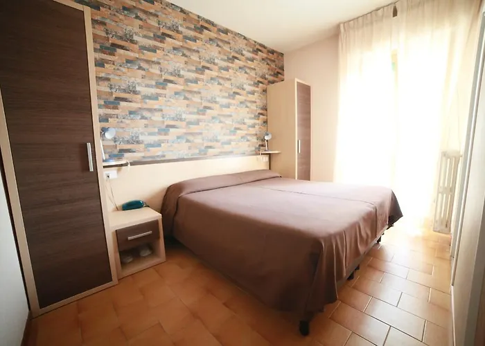 Ξενοδοχείο Velus 3*